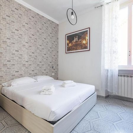 Vg Piazza Navona 5 Stelle Montecitorio Room Roma Exterior foto