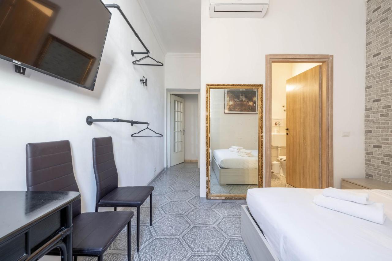 Vg Piazza Navona 5 Stelle Montecitorio Room Roma Exterior foto